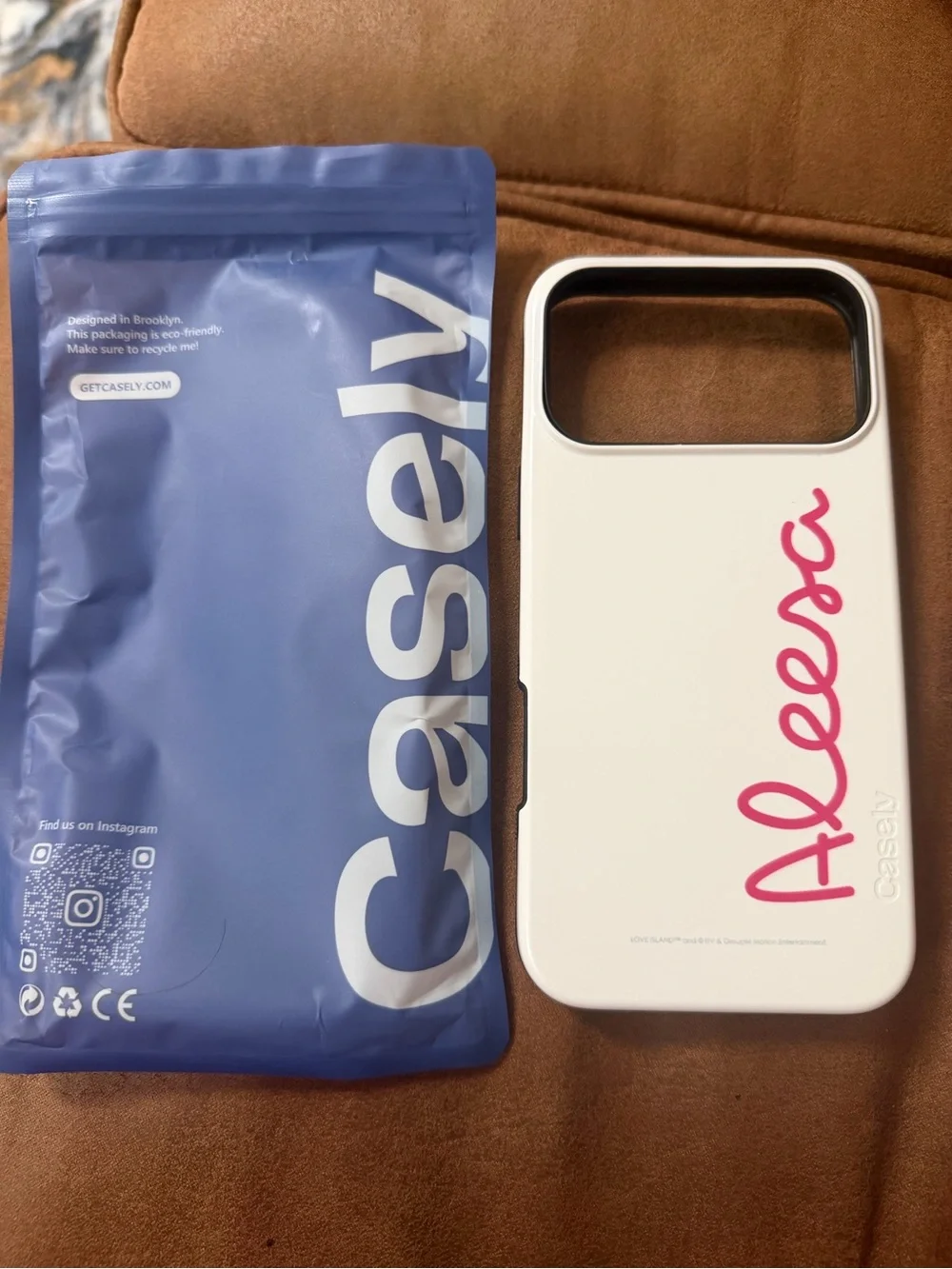 Casely Love Island style iPhone 17 pro max case. Brand new.